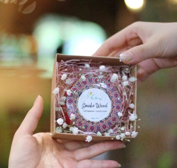 nến thơm Smoke Wook mùi gỗ khói