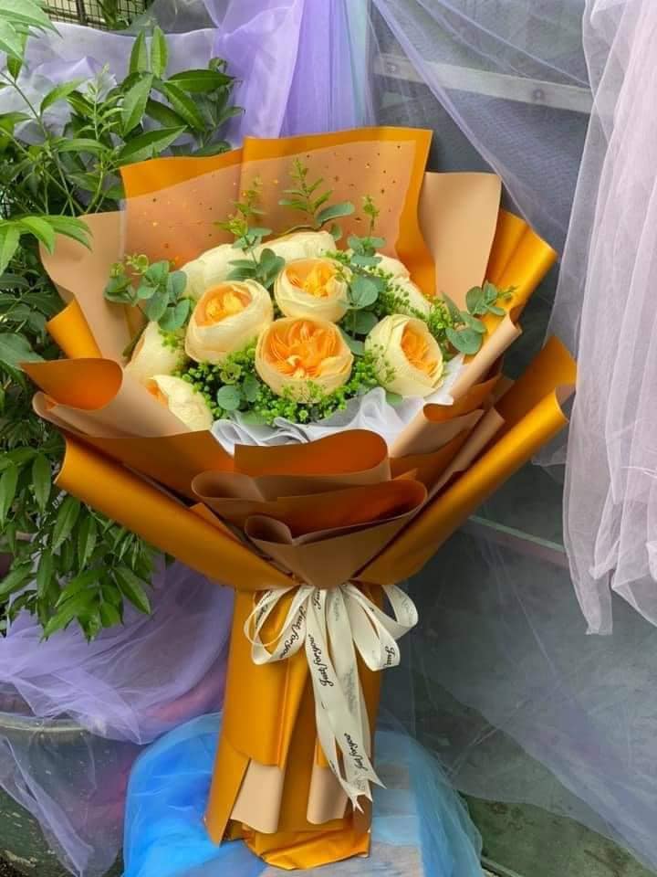 bó hoa hồng giấy