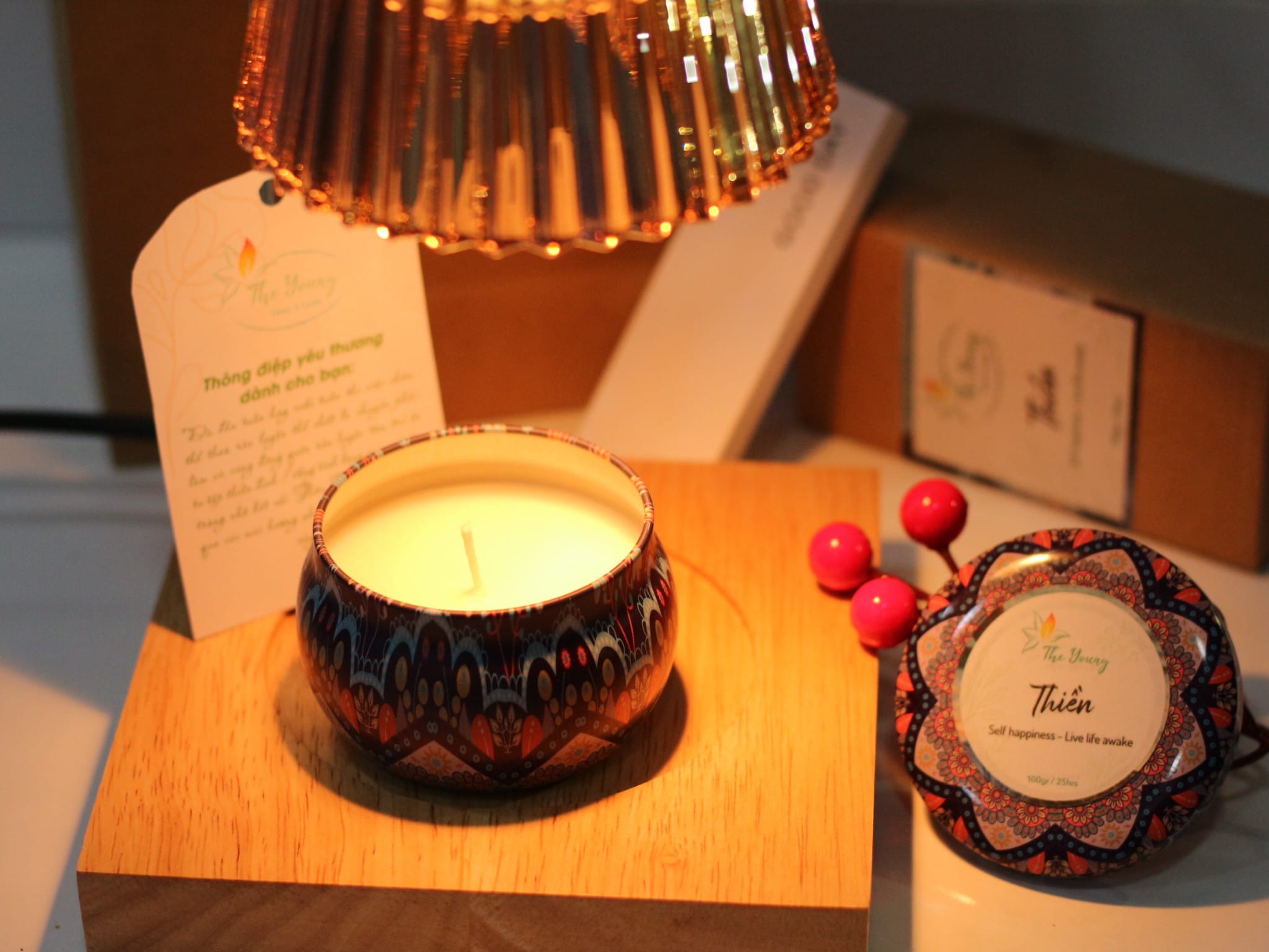 nến thơm mùi thiền