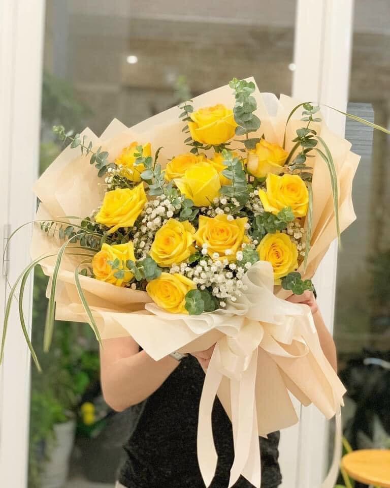 Bó Hoa Hồng vàng